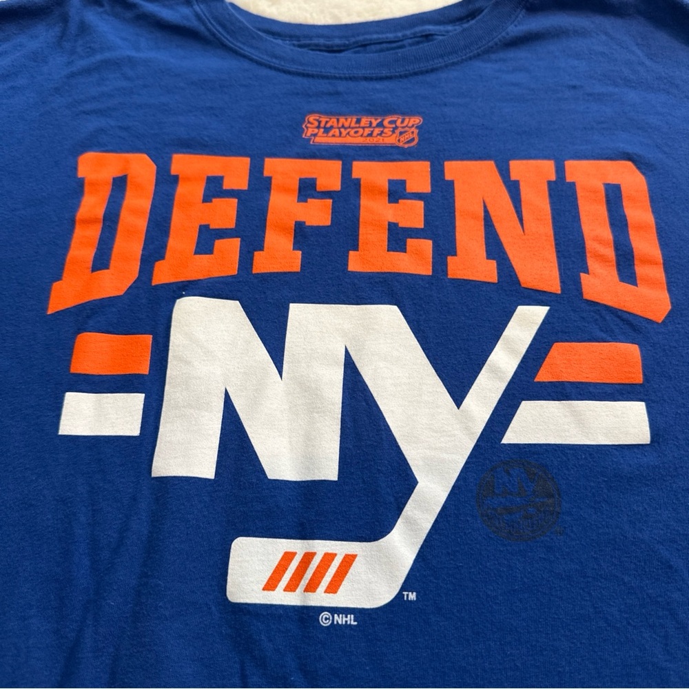 New York Islanders 2021 Stanley Cup Playoffs Defend NY‎ Mens Large T-Shirt S/S
